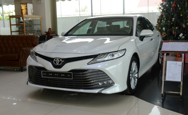 10 mẫu ô tô được chủ sở hữu sử dụng lâu nhất: Xe Toyota chiếm đa số