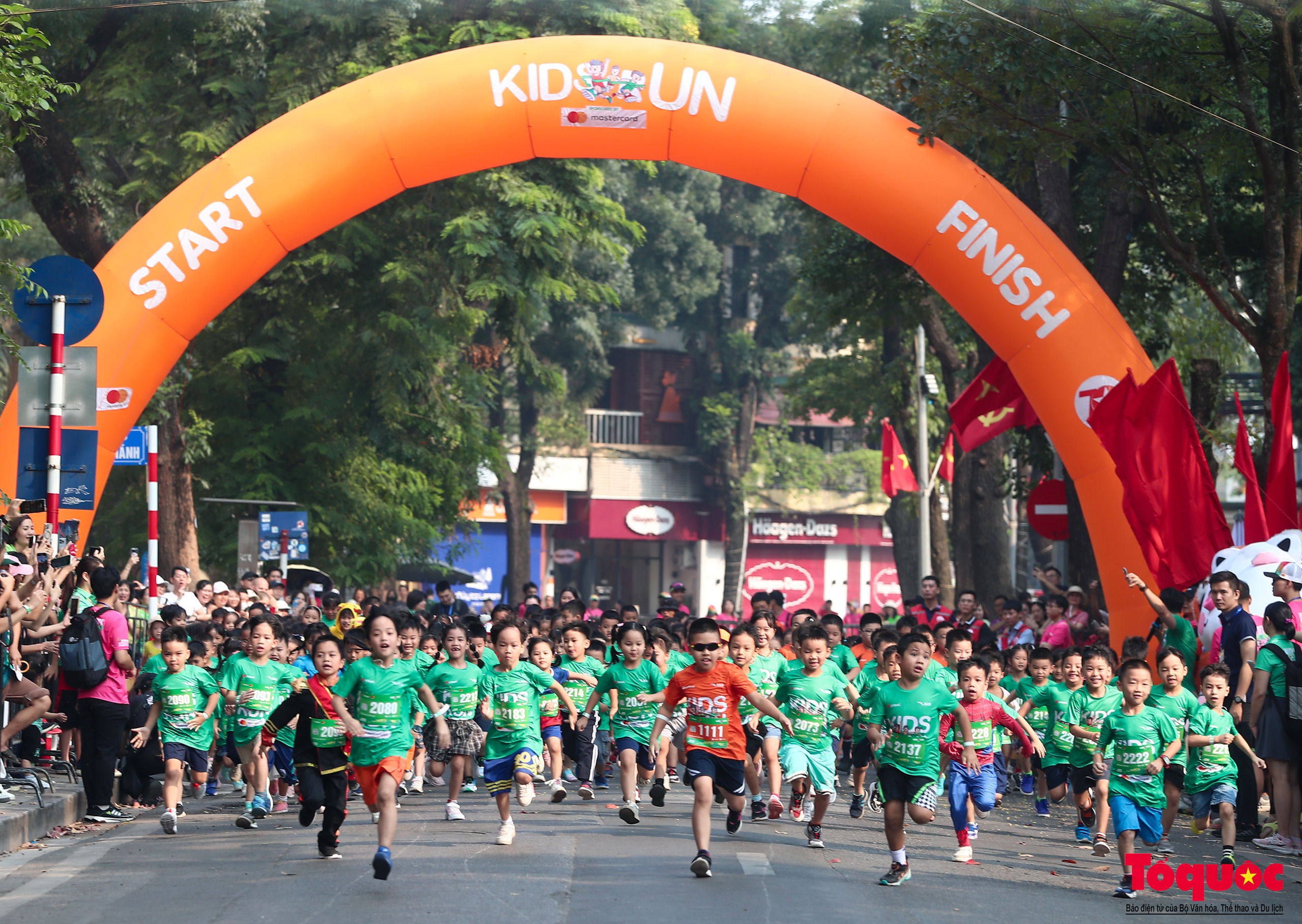 500 vận động viên nhí tham gia giải chạy Mastercard Kids Run 2024 - Ảnh 10.