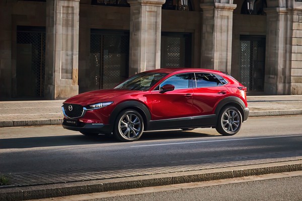 Bộ đôi SUV Mazda CX-3 và CX-30 hấp dẫn khách hàng trẻ tuổi