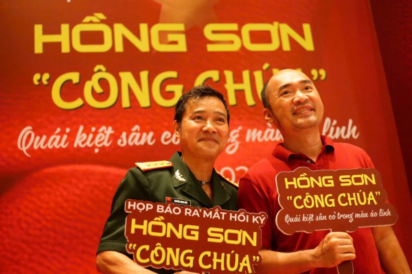 Một thời tiếc nuối của bóng đá Việt Nam qua hồi ký Nguyễn Hồng Sơn Một thời tiếc nuối của bóng đá Việt Nam qua hồi ký Nguyễn Hồng Sơn