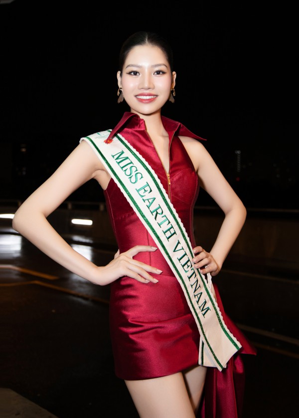 Người đẹp Cao Ngọc Bích lên đường dự thi Miss Earth 2024