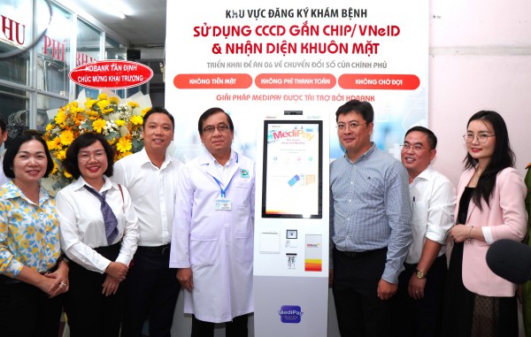 TP.HCM: Q.1 ra mắt mô hình chuyển đổi số ở bệnh viện, tiệm cầm đồ