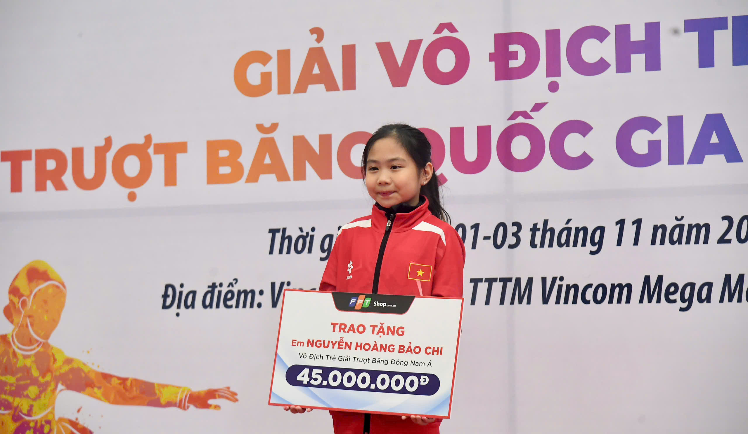 Những pha biểu diễn ấn tượng tại giải vô địch trẻ trượt băng quốc gia năm 2024 - Ảnh 21.