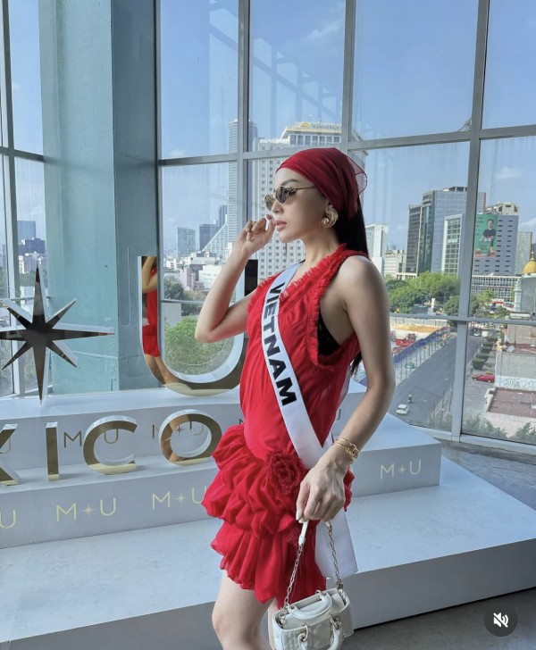 Trang phục khoe dáng gợi cảm của Kỳ Duyên khi dự thi Miss Universe 2024