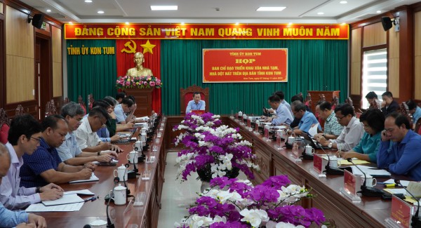 Kon Tum có hơn 2.400 hộ dân ở nhà tạm, nhà dột nát