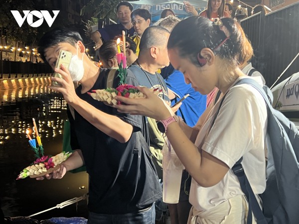 Bangkok (Thái Lan) tổ chức Lễ hội Loy Krathong thân thiện môi trường