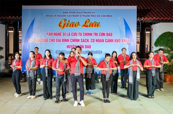 tphcm-to-chuc-hanh-trinh-ve-nguon-danh-cho-van-nghe-si-nam-2024-dien-bien-phu-ban-anh-hung-ca-the-ky