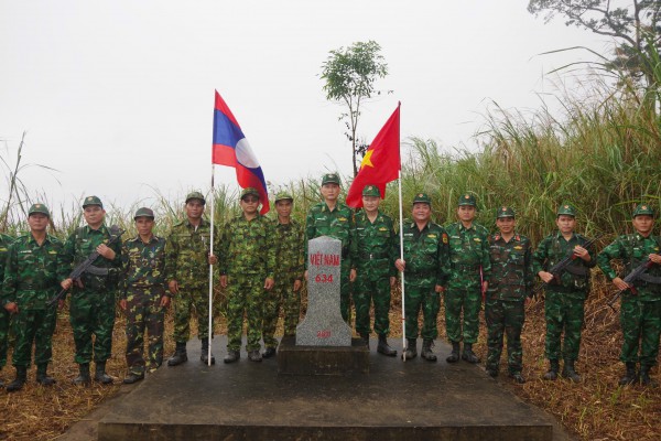 Tổ chức tuần tra song phương ở biên giới Việt - Lào