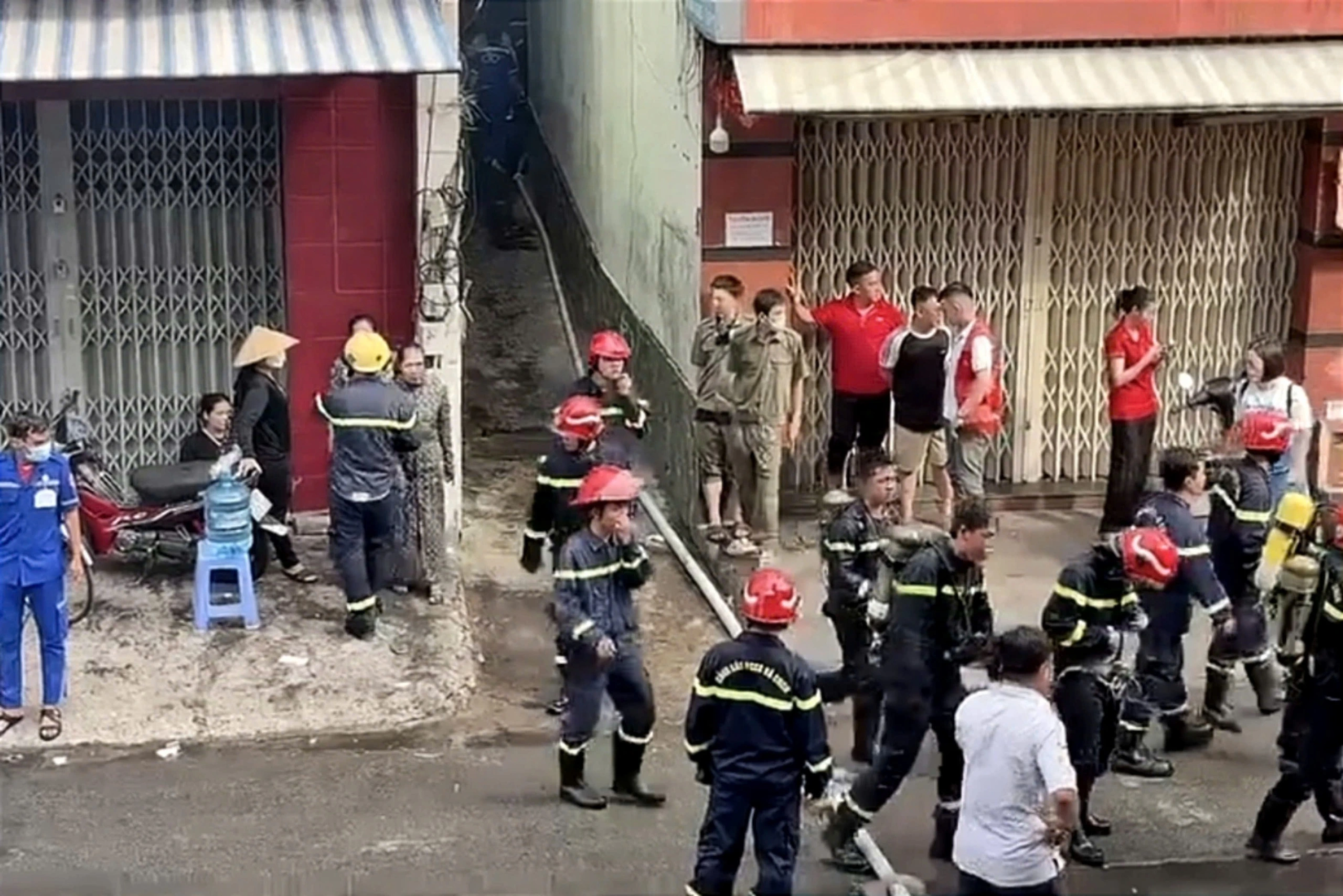 TP.HCM: Cháy nhà cho thuê ở Q.10, một cụ bà tử vong TP.HCM: Cháy nhà cho thuê ở Q.10, một cụ bà tử vong