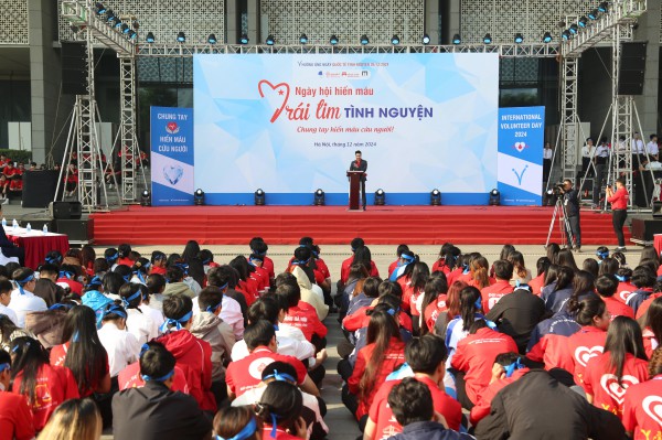 Ngày hội “Trái tim tình nguyện” 2024: Dự kiến tiếp nhận trên 2.500 đơn vị máu Ngày hội “Trái tim tình nguyện” 2024: Dự kiến tiếp nhận trên 2.500 đơn vị máu