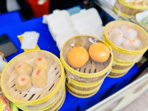 Lễ hội ẩm thực Chợ Lớn ở Q.5: Đa dạng món ăn ngon, người dân thoải mái lựa chọn Lễ hội ẩm thực Chợ Lớn ở Q.5: Đa dạng món ăn ngon, người dân thoải mái lựa chọn