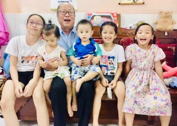 Chuyện tử tế ở TP.HCM: Ông Yên gieo mầm sống, không phải ‘tâm thần vẽ chuyện’ Chuyện tử tế ở TP.HCM: Ông Yên gieo mầm sống, không phải ‘tâm thần vẽ chuyện’