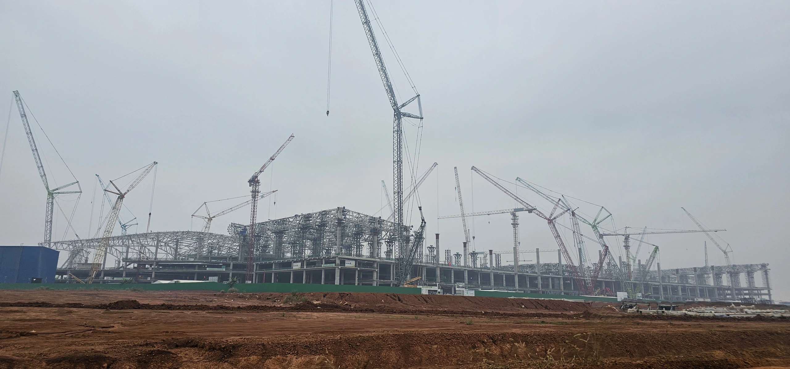 Dàn kết cấu thép 'khủng' tại nhà ga sân bay Long Thành lắp đặt tới đâu? Dàn kết cấu thép 'khủng' tại nhà ga sân bay Long Thành lắp đặt tới đâu?