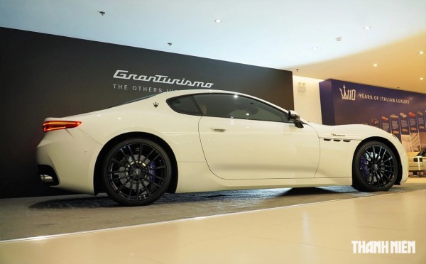 Xe thể thao Maserati GranTurismo có giá từ 9,68 tỉ đồng tại Việt Nam