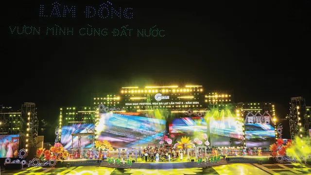 TRỰC TIẾP Festival Hoa Đà Lạt năm 2024 (20h10, VTV1) - Ảnh 1. TRỰC TIẾP Festival Hoa Đà Lạt năm 2024 (20h10, VTV1) - Ảnh 1.