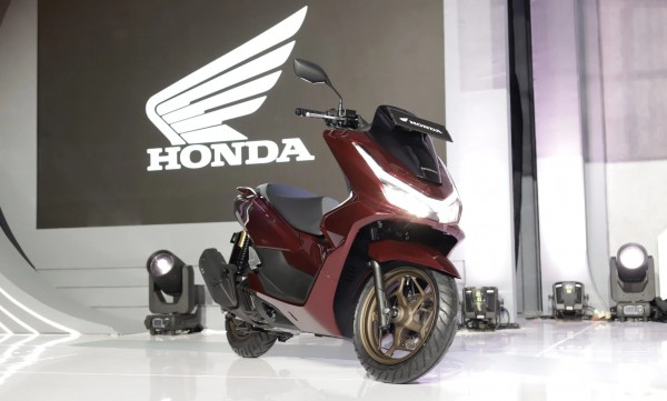 Honda PCX 160 2025 làm mới thiết kế thêm tính năng, chờ ngày về Việt Nam Honda PCX 160 2025 làm mới thiết kế thêm tính năng, chờ ngày về Việt Nam