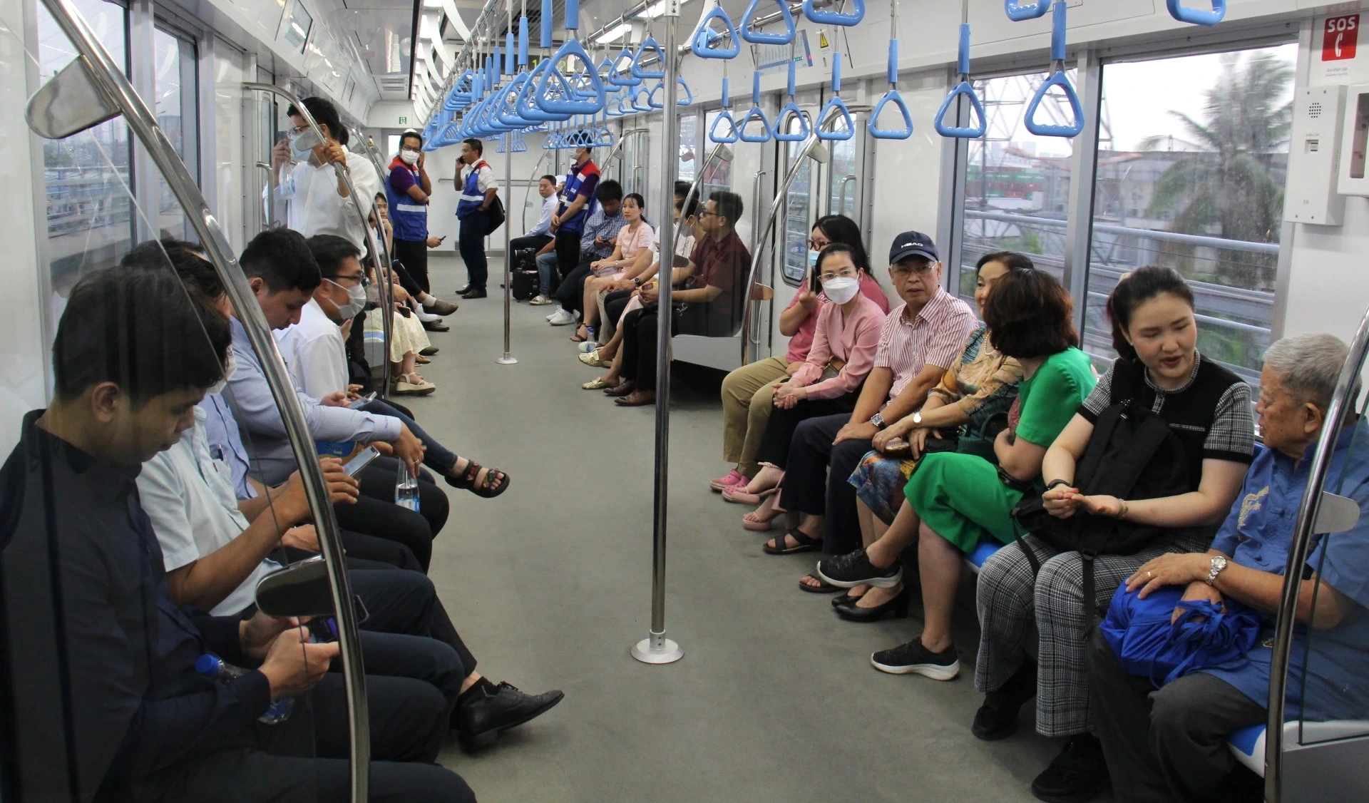 Người dân TP.HCM được miễn phí 1 tháng đi metro số 1