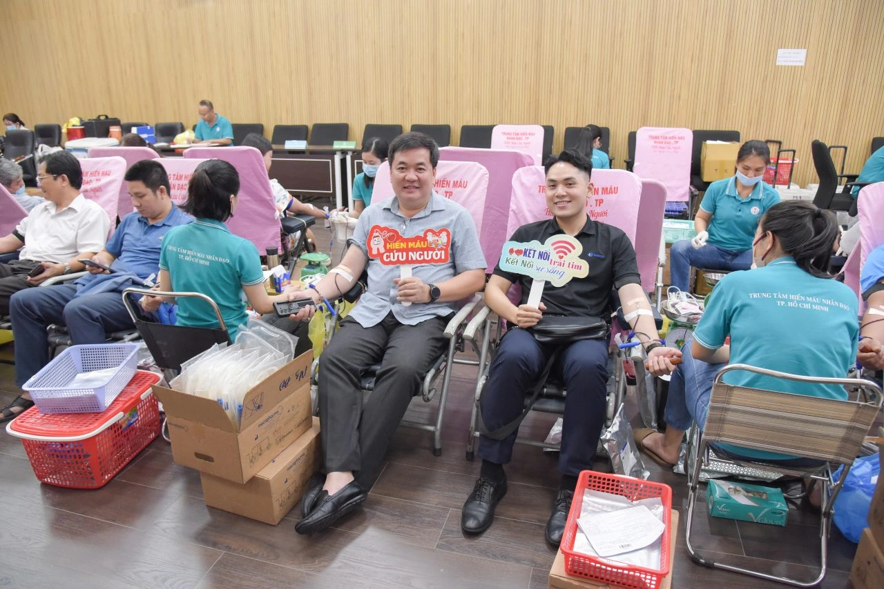Thanh niên VRG hiến máu tình nguyện Thanh niên VRG hiến máu tình nguyện