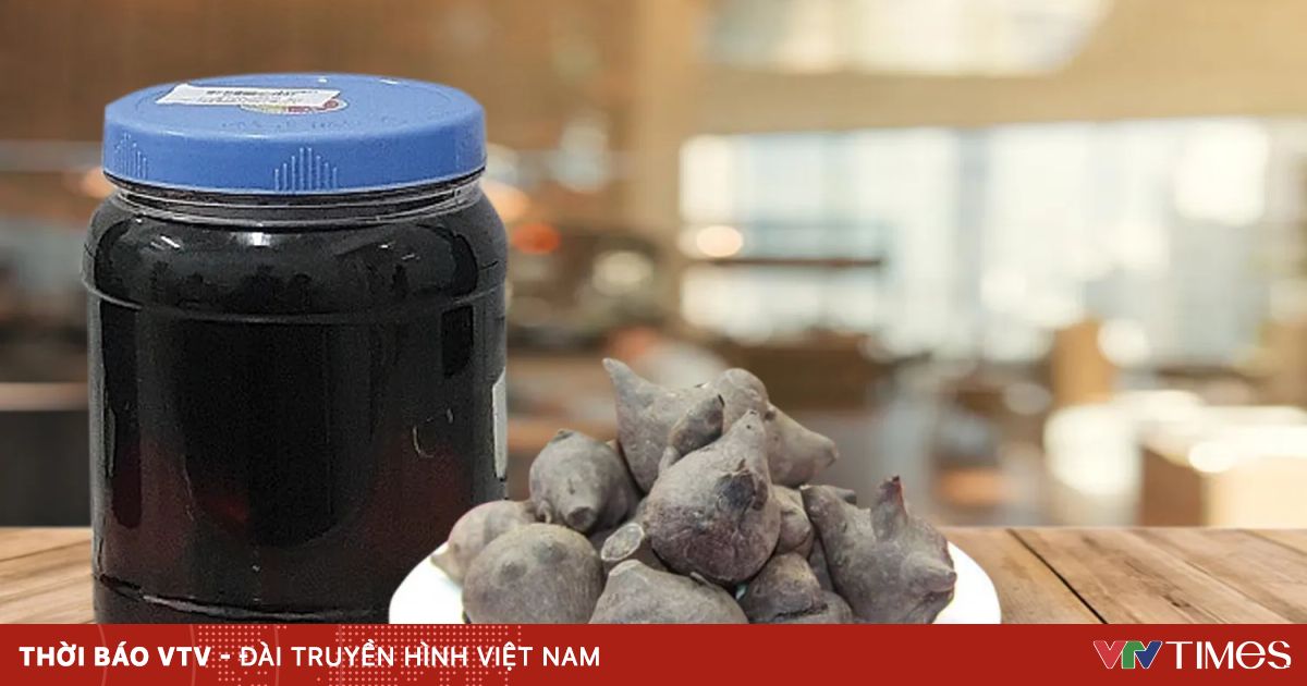 Uống nhầm rượu xoa bóp, người đàn ông phải nhập viện