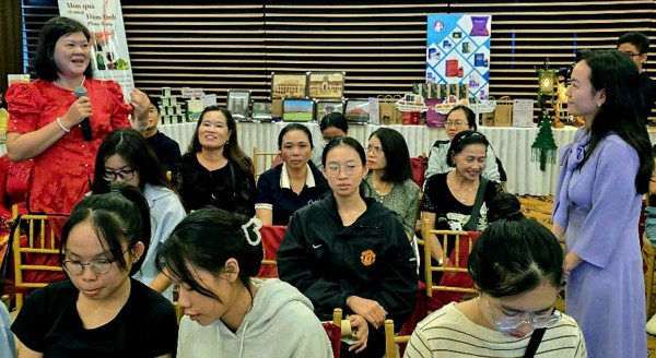 Xây dựng thương hiệu cá nhân như thế nào để bán hàng trên mạng xã hội? Xây dựng thương hiệu cá nhân như thế nào để bán hàng trên mạng xã hội?