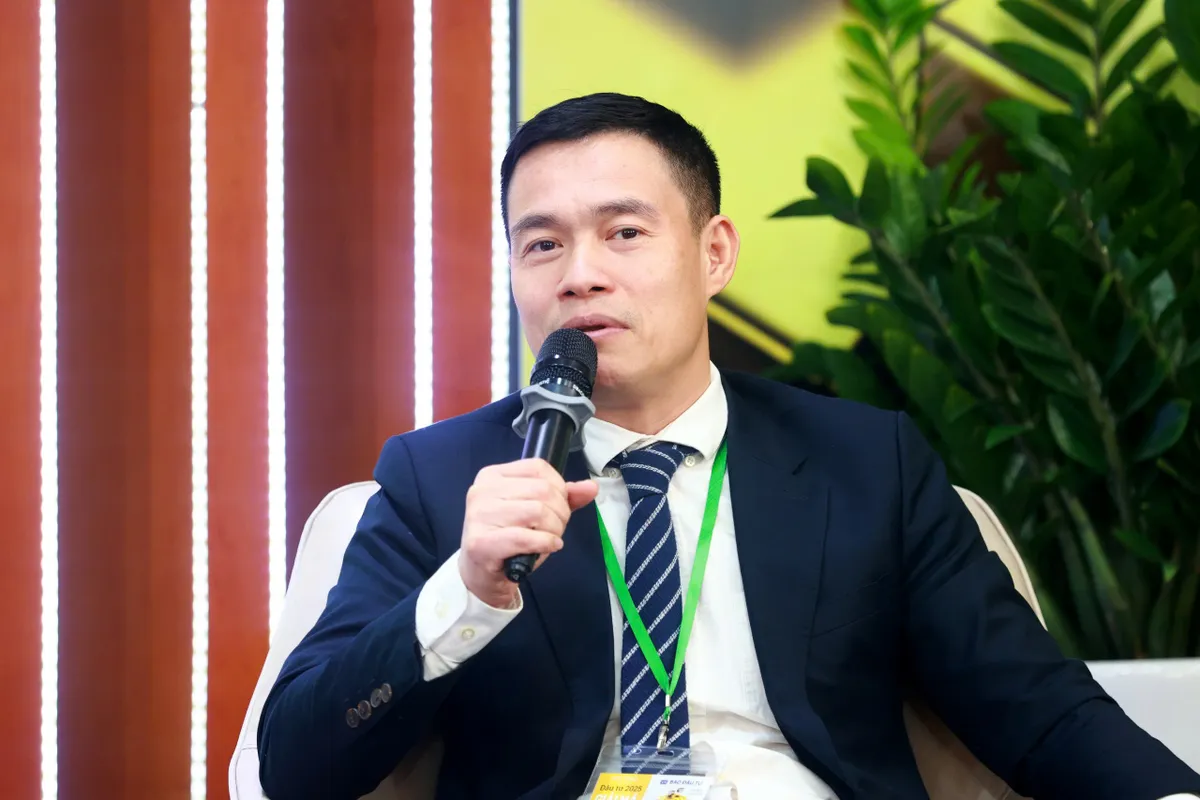 Đầu tư 2025: Bật lò xo bất động sản, dài hạn với chứng khoán? - Ảnh 3. Đầu tư 2025: Bật lò xo bất động sản, dài hạn với chứng khoán? - Ảnh 3.