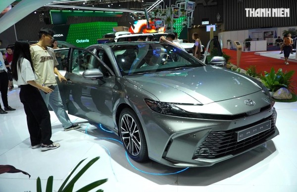 5 xe hybrid đáng chú ý trình làng Việt Nam năm 2024