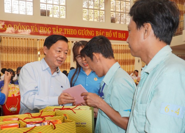 Phó thủ tướng Trần Hồng Hà kiểm tra tiến độ dự án sân bay Long Thành Phó thủ tướng Trần Hồng Hà kiểm tra tiến độ dự án sân bay Long Thành