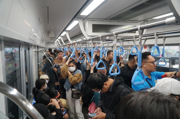 Cuộc thi 'Chạm đến tương lai cùng Metro' kéo dài thêm 1 tháng