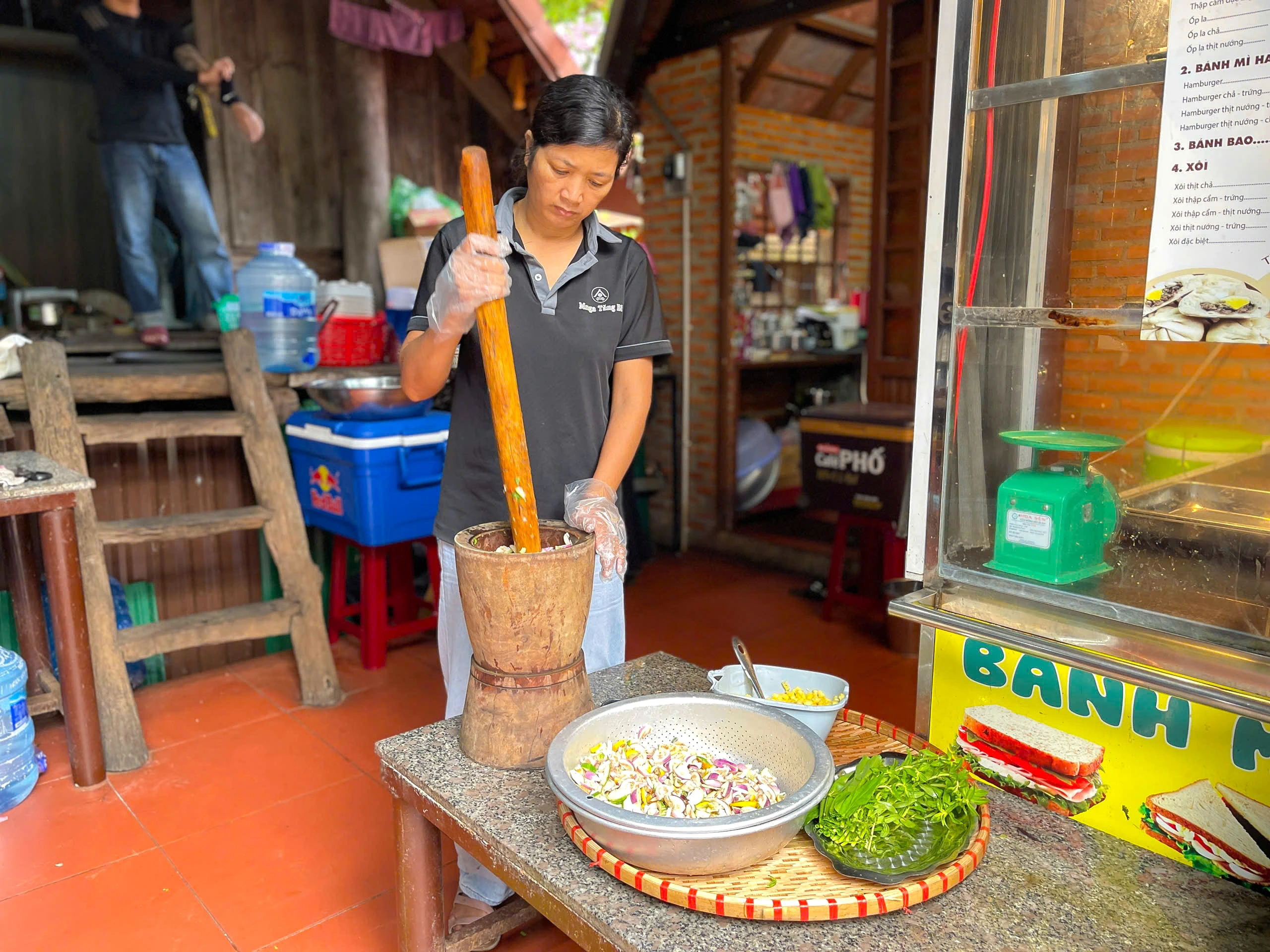 Tết này lên Tây nguyên ăn vếch bò