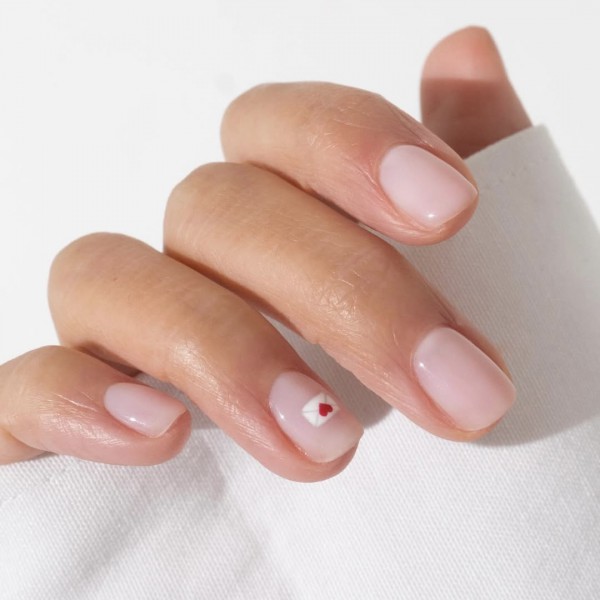 Những mẫu nail ngọt ngào cho mùa Valentine