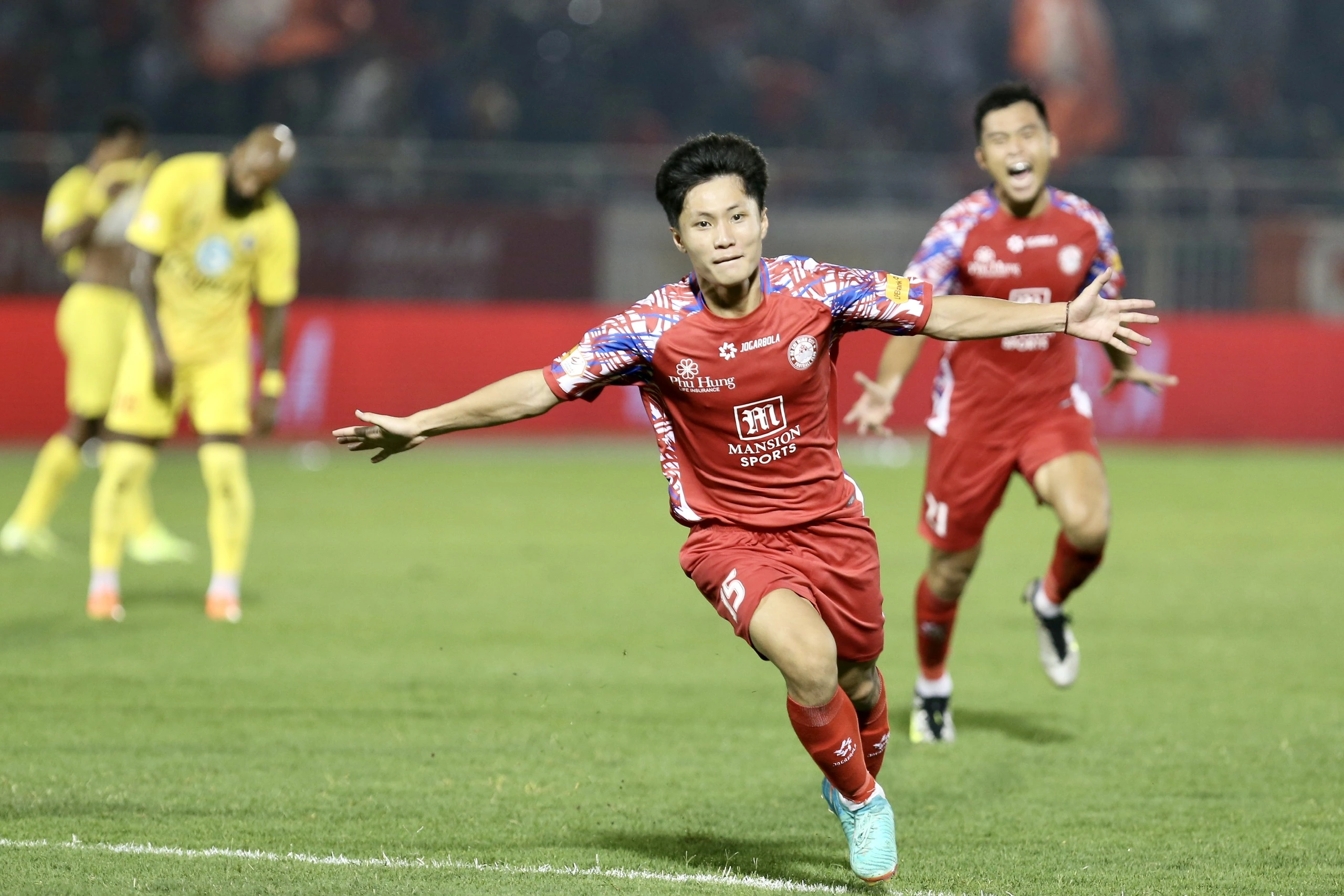 Bảng xếp hạng vòng 13 V-League: Thanh Hóa lỡ cơ hội lên đỉnh bảng, Đà Nẵng vẫn dưới đáy