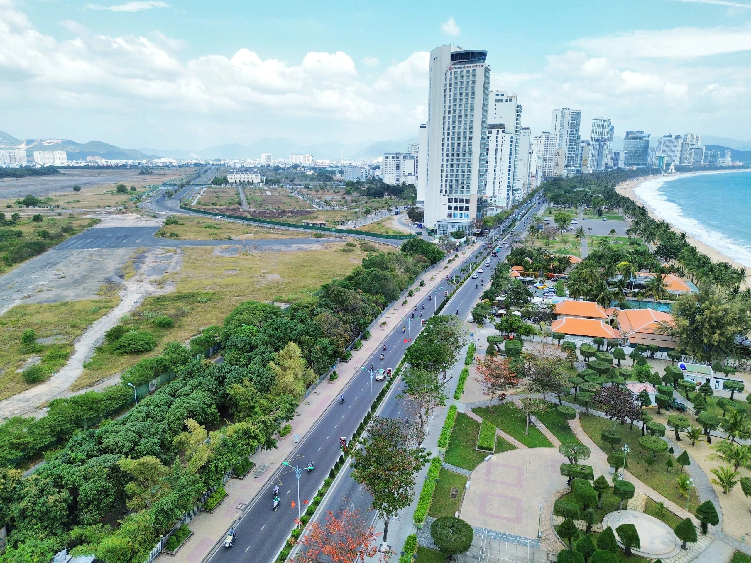 Ùn tắc giao thông tại Nha Trang 'gây khó' cho du lịch