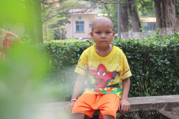 Con muốn sống: Người mẹ Jrai còn 600.000 đồng cầm cự cứu con ung thư Con muốn sống: Người mẹ Jrai còn 600.000 đồng cầm cự cứu con ung thư