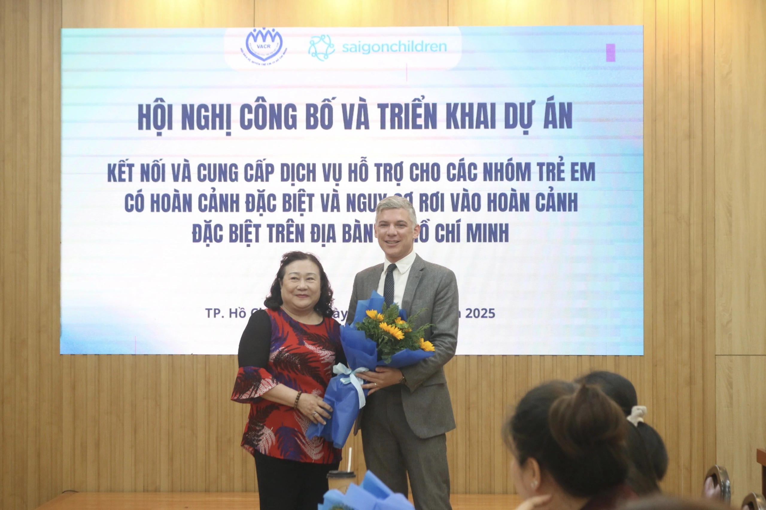 Dự án mở lối đến trường cho trẻ ở lớp học tình thương tại TP.HCM Dự án mở lối đến trường cho trẻ ở lớp học tình thương tại TP.HCM