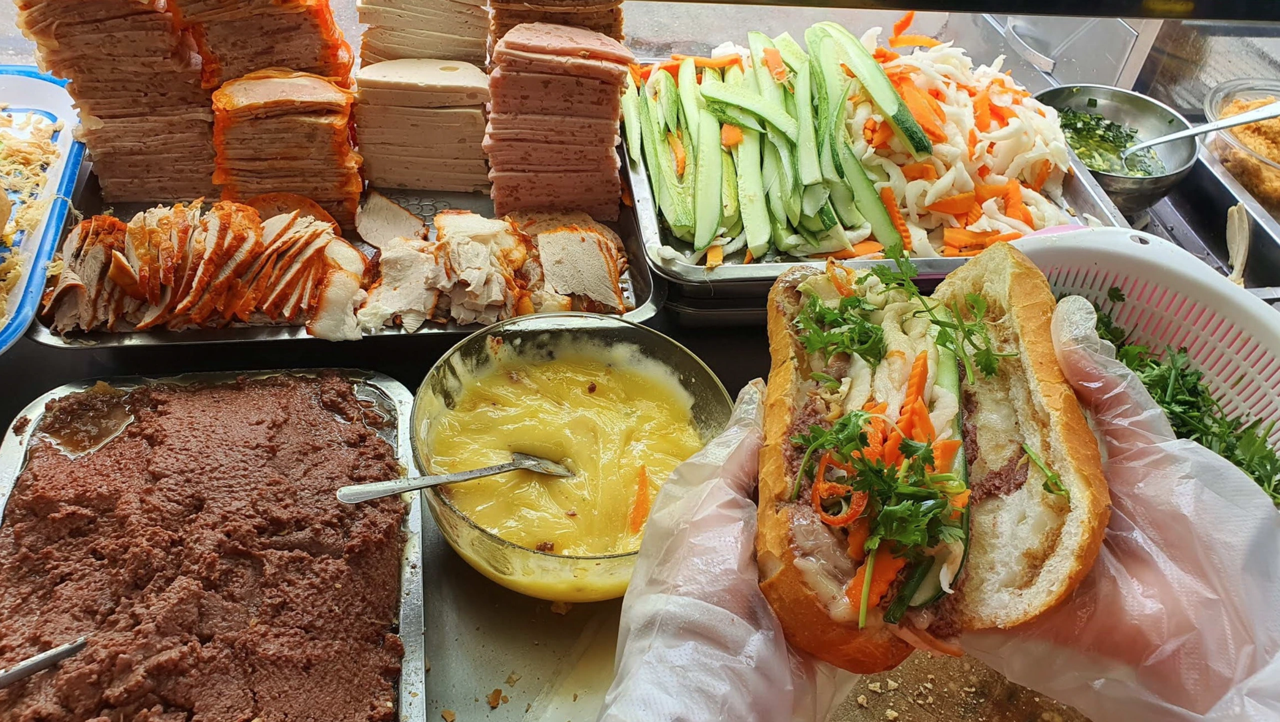 Người dân TP.HCM sắp được thưởng thức đại tiệc buffet bánh mì