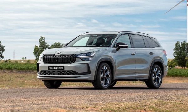 Skoda Kodiaq chốt giá 1,45 tỉ tại Việt Nam, định vị 'mâm trên' Hyundai Santa Fe