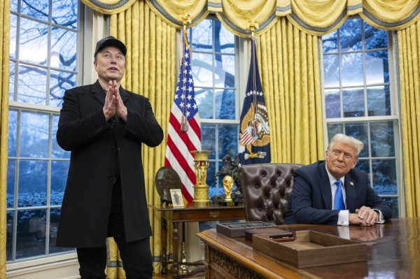 Tổng thống Trump ký sắc lệnh mới trao thêm quyền cho DOGE và tỷ phú Elon Musk