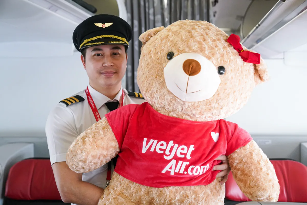 Bay Vietjet là có gấu trong mùa lễ Valentine này - Ảnh 5.