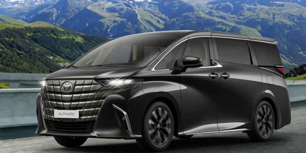 Toyota Alphard hàng hiếm, có tiền muốn mua không dễ