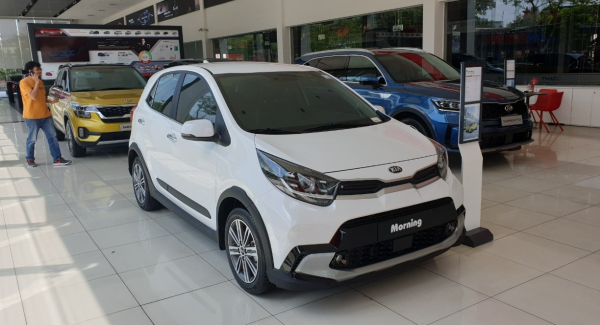 Ô tô cỡ nhỏ dưới 450 triệu: Chỉ KIA Morning tăng trưởng, Hyundai Grand i10 vẫn dẫn đầu