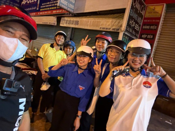 TP.HCM nghĩa tình: 'Long quận 9, tiêu chí giúp người qua đường 0 đồng'