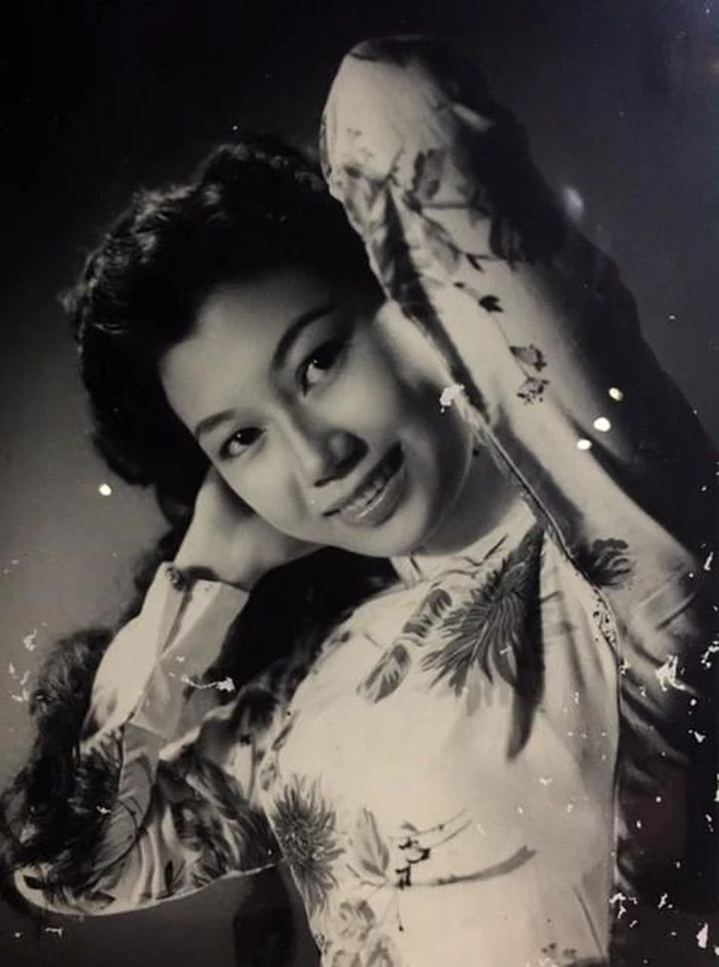 NSND Kim Cương - Kỳ nữ tài ba sở hữu vẻ đẹp Á Đông