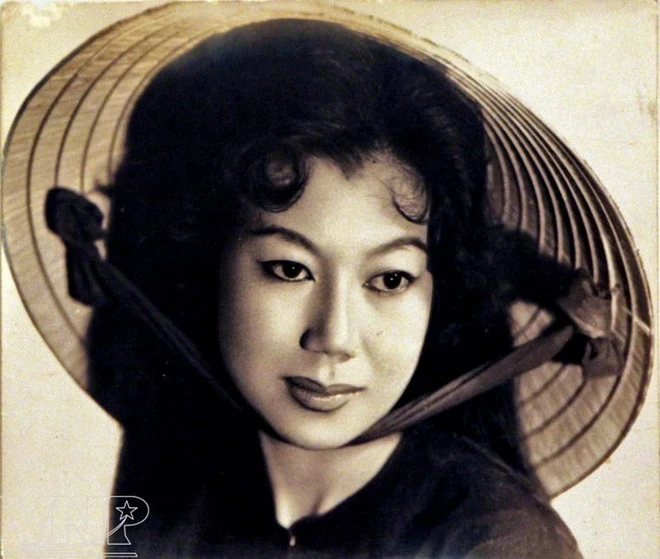 NSND Kim Cương - Kỳ nữ tài ba sở hữu vẻ đẹp Á Đông