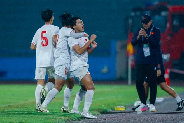 U.17 Việt Nam tạo sốc khi đấu đá tảng Úc: Phải thực thi được những điều này… U.17 Việt Nam tạo sốc khi đấu đá tảng Úc: Phải thực thi được những điều này…