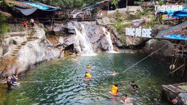 Tọa độ tránh nóng mùa hè: Thác Bồ Ghè hoang sơ với chi phí 'siêu mềm'