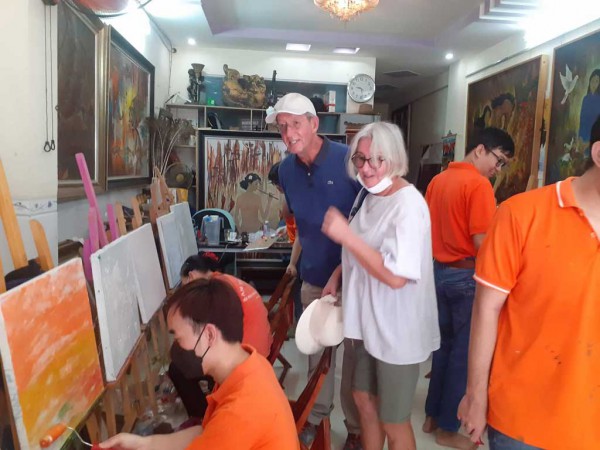 TP.HCM nghĩa tình: Họa sĩ của người câm điếc TP.HCM nghĩa tình: Họa sĩ của người câm điếc