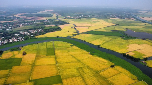 Tây Ninh - Vùng biên mở lối: Chọn lối đi bền vững Tây Ninh - Vùng biên mở lối: Chọn lối đi bền vững