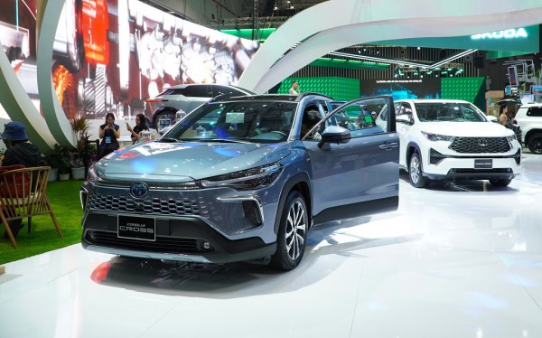 Loạt SUV đô thị Nhật Bản giảm giá sâu trước sức ép cạnh tranh Loạt SUV đô thị Nhật Bản giảm giá sâu trước sức ép cạnh tranh