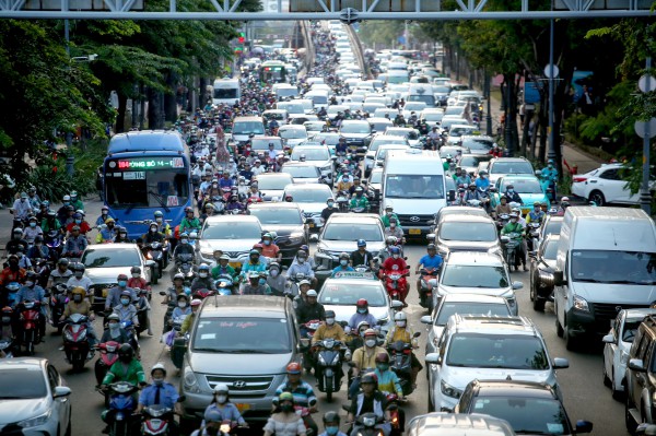 Người dùng ô tô tại Hà Nội, TP.HCM lưu ý: Sắp 'siết' chuẩn khí thải Người dùng ô tô tại Hà Nội, TP.HCM lưu ý: Sắp 'siết' chuẩn khí thải