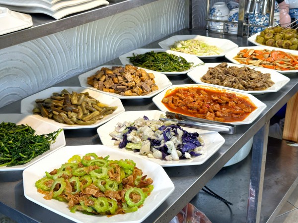 Những quán buffet chay 0 đồng bình dân từng 'gây sốt' ở TP.HCM, giờ ra sao? Những quán buffet chay 0 đồng bình dân từng 'gây sốt' ở TP.HCM, giờ ra sao?